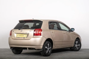 Хетчбэк Toyota Corolla Runx 2002 года, 589000 рублей, Томск