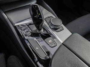 Седан BMW 5 серия 2019 года, 3590000 рублей, Краснодар