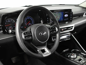 Седан Kia K5 2020 года, 2117100 рублей, Казань
