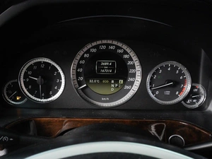 Седан Mercedes-benz E-класс 2012 года, 1775000 рублей, Минеральные Воды