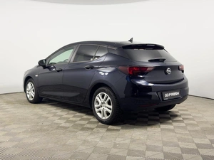 Хетчбэк Opel Astra 2019 года, 898100 рублей, Казань