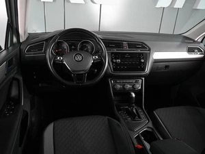 Внедорожник Volkswagen Tiguan 2020 года, 2349000 рублей, Ростов-на-Дону