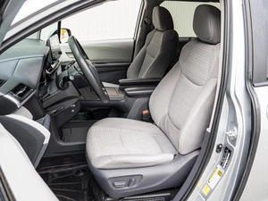 Минивэн Toyota Sienna 2021 года, 3670000 рублей, Краснодар