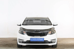 Седан Kia Rio 2016 года, 999000 рублей, Тюмень