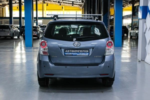 Минивэн Toyota Verso 2010 года, 1188000 рублей, Солонцы