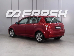 Хетчбэк Kia Ceed 2012 года, 934000 рублей, Воронеж