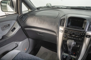 Внедорожник Toyota Harrier 1998 года, 759000 рублей, Томск