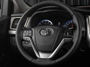 Внедорожник Toyota Highlander 2014 года, 2839000 рублей, Тюмень