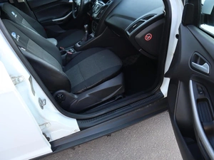 Универсал Ford Focus 2012 года, 780000 рублей, Железногорск