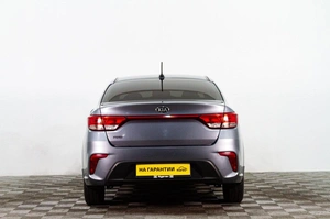 Седан Kia Rio 2017 года, 1389000 рублей, Сургут