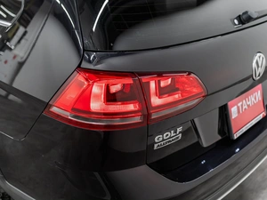 Универсал Volkswagen Golf 2015 года, 1695000 рублей, Красноярск
