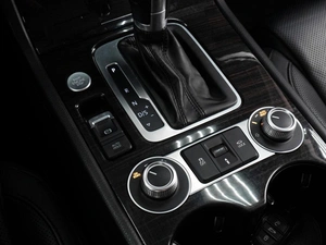 Внедорожник Volkswagen Touareg 2015 года, 2899000 рублей, Тюмень