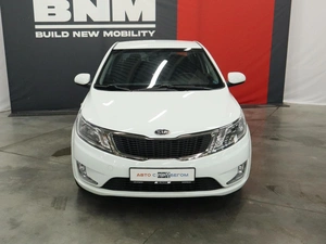 Седан Kia Rio 2012 года, 1010000 рублей, Курск