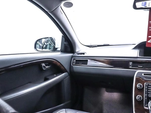 Универсал Volvo V70 2013 года, 1250000 рублей, Красноярск