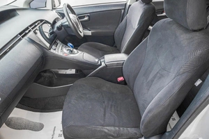 Лифтбек Toyota Prius 2013 года, 1149000 рублей, Барнаул