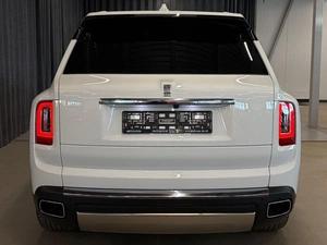 Внедорожник Rolls-Royce Cullinan 2022 года, 33599000 рублей, Павловская Слобода