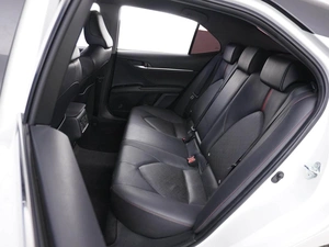 Седан Toyota Camry 2021 года, 3199658 рублей, Москва