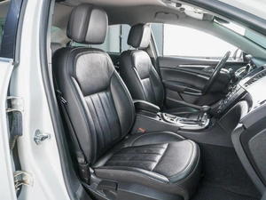 Седан Opel Insignia 2012 года, 999000 рублей, Сургут