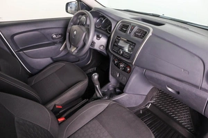 Седан Renault Logan 2016 года, 659000 рублей, Пермь