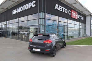 Купе Kia Ceed 2013 года, 1370000 рублей, Мирное