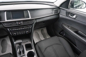 Седан Kia Optima 2017 года, 1949000 рублей, Красноярск