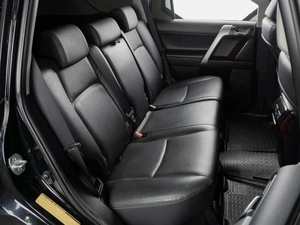 Внедорожник Toyota Land Cruiser Prado 2016 года, 3999000 рублей, Тюмень