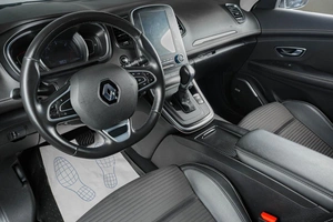 Минивэн Renault Scenic 2018 года, 1599000 рублей, Тюмень