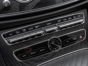 Седан Mercedes-benz E-класс 2019 года, 3550000 рублей, Краснодар