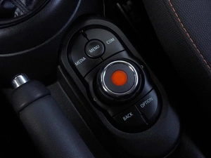 Хетчбэк MINI Cooper 2019 года, 1915000 рублей, Нижний Новгород