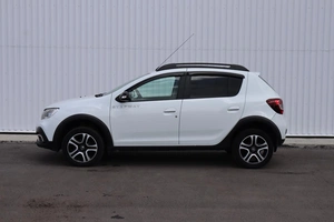 Хэтчбек Renault Sandero 2019 года, 1200000 рублей, Брянск