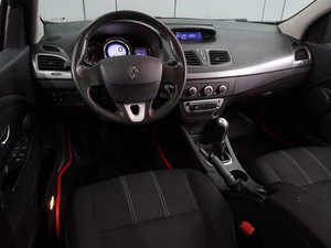 Хетчбэк Renault Megane 2013 года, 699000 рублей, Воронеж