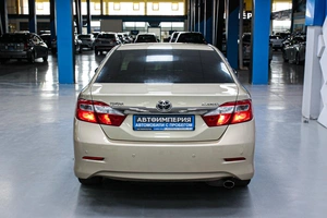 Седан Toyota Camry 2012 года, 1778000 рублей, Солонцы