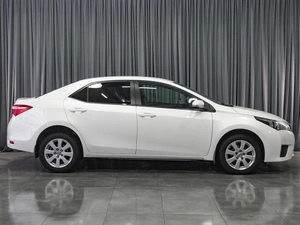 Седан Toyota Corolla 2013 года, 1399000 рублей, Тюмень