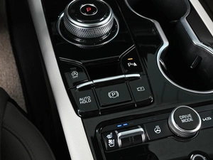 Седан Kia K5 2025 года, 4539000 рублей, Аксай