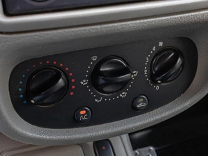 Седан Renault Symbol 2005 года, 370000 рублей, Краснодар