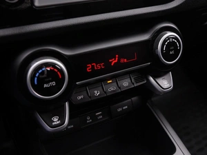 Хетчбэк Kia Rio X-Line 2018 года, 1680000 рублей, Волгоград