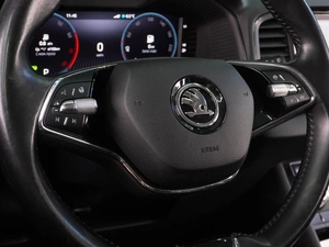 Внедорожник Skoda Karoq 2022 года, 2299000 рублей, Воронеж