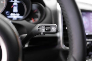 Внедорожник Porsche Cayenne S 2015 года, 4699000 рублей, Орёл