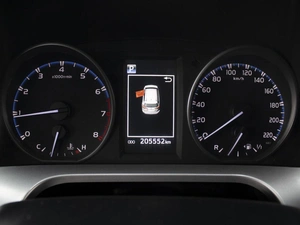Внедорожник Toyota RAV4 2017 года, 2440000 рублей, Омск