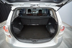 Минивэн Toyota Verso 2010 года, 999000 рублей, Красноярск