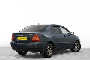 Седан Toyota Corolla 2005 года, 629000 рублей, Барнаул