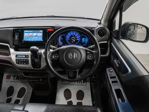 Хетчбэк Honda N-WGN 2013 года, 800000 рублей, Красноярск