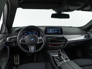 Седан BMW 5 серия 2019 года, 4197077 рублей, Москва