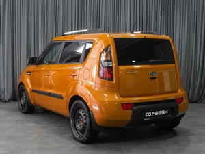 Хетчбэк Kia Soul 2010 года, 890000 рублей, Тюмень