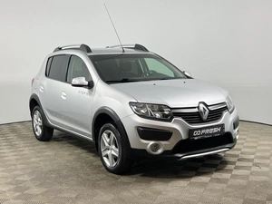 Хетчбэк Renault Sandero Stepway 2015 года, 767300 рублей, Казань