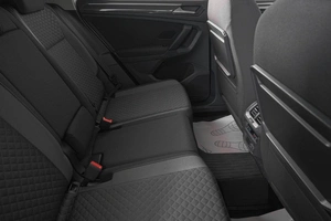 Внедорожник Volkswagen Tiguan 2018 года, 2459000 рублей, Кемерово