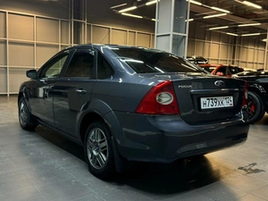 Седан Ford Focus 2011 года, 597000 рублей, Красноярск