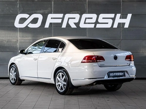 Седан Volkswagen Passat 2012 года, 1190000 рублей, Краснодар