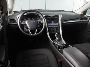 Седан Ford Mondeo 2016 года, 1998000 рублей, Красный Пахарь