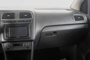 Седан Volkswagen Polo 2013 года, 619000 рублей, Кемерово